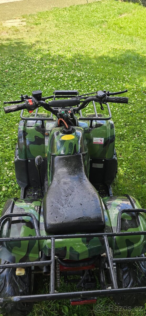 dětská čtyřkolka ATV 110