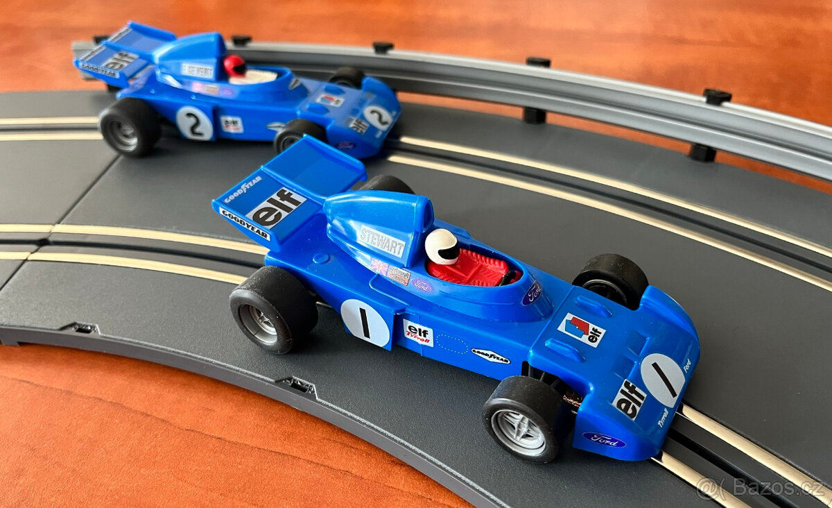 Závodní Auto Tyrrell 005 # 2 – ITES 1:32- motor 20 OOO ot - 2