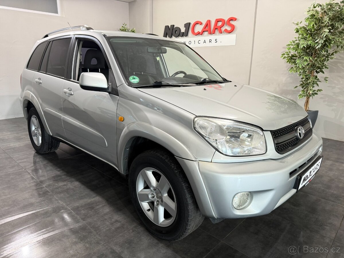 Toyota Rav4 2,0 i EDICE SOL 4x4 TAŽNÉ STK 12/2027 - 2