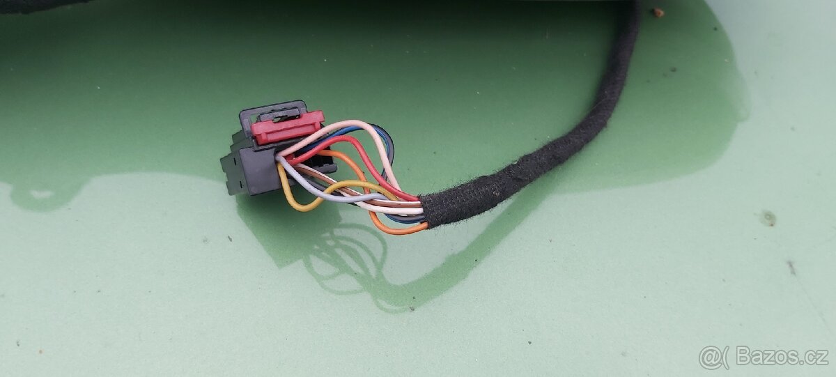 Octavia 2 prave zrcatko Face - 2