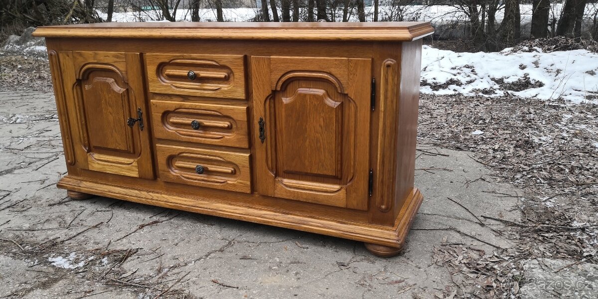 Rustikální masivní komoda - 2