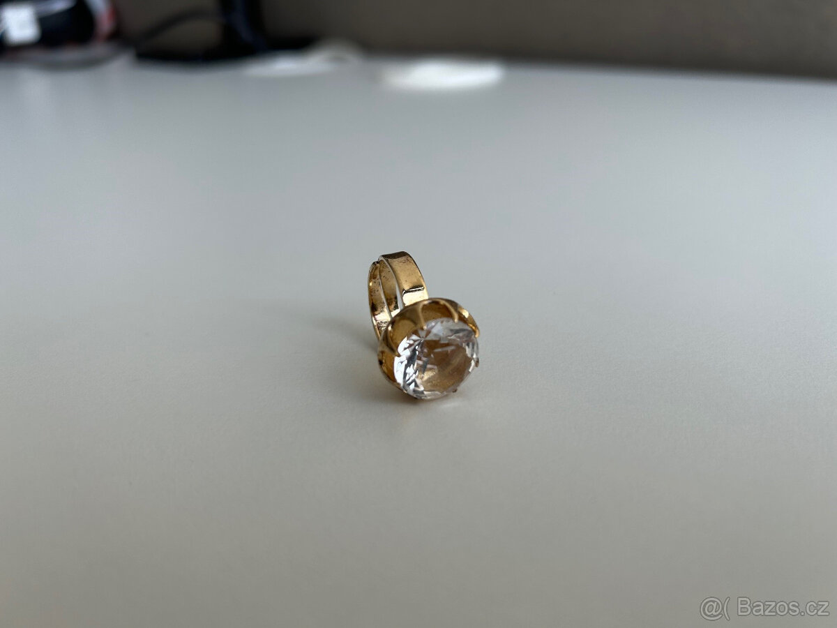 Prsten s broušeným sklem - stříbro 7,80 g - 2