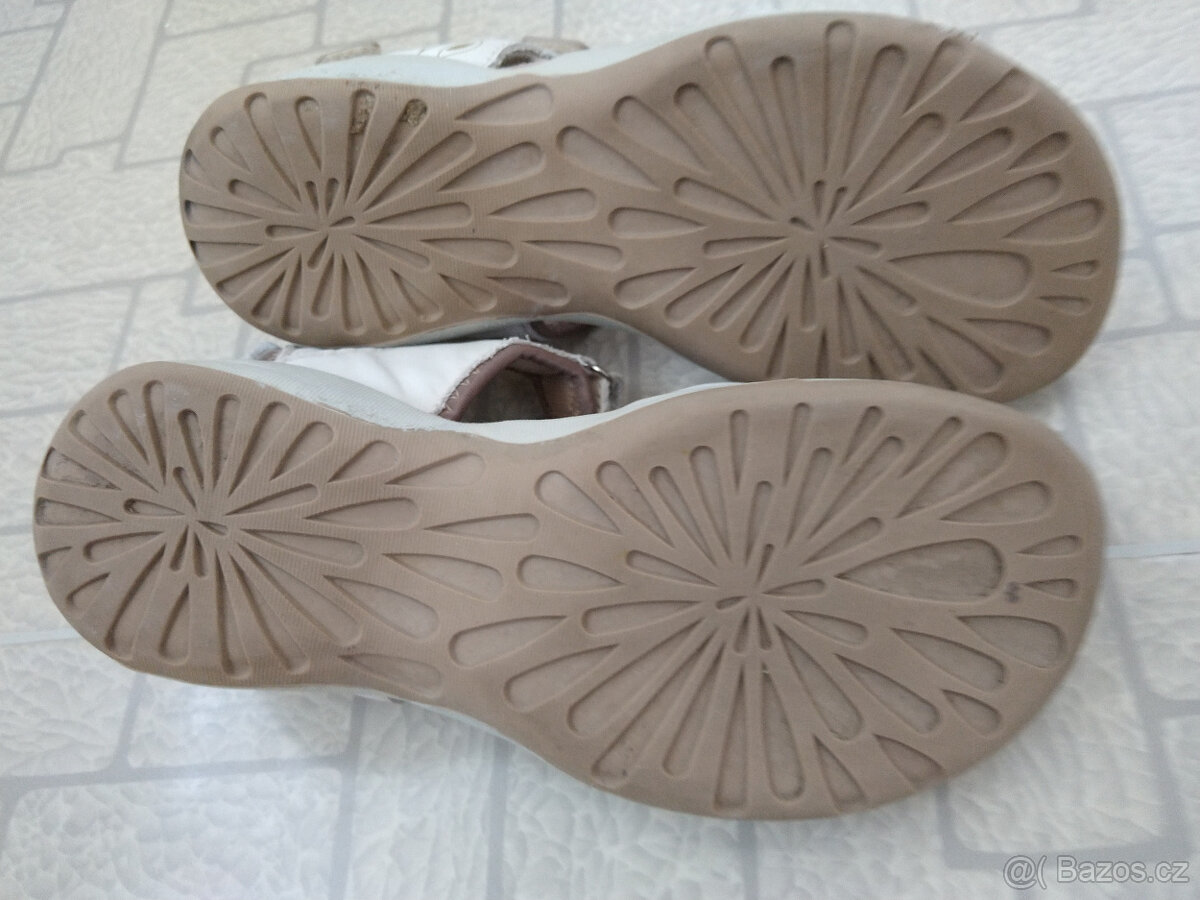 Dámské sandály vel.39 - 2