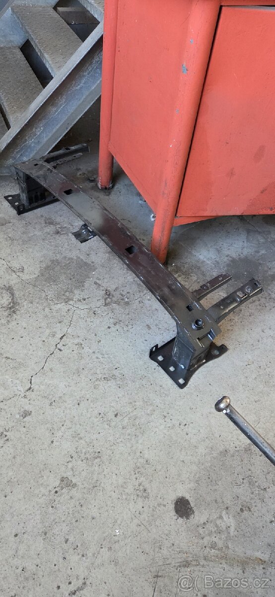 Výztuha Škoda Scala - 2