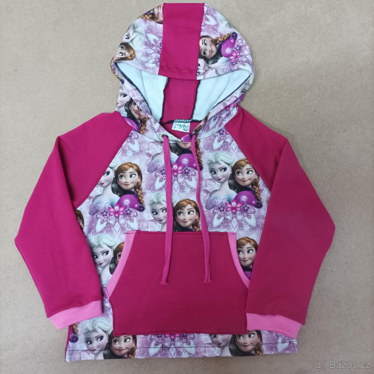 Dětská mikina s kapucou, velikost 110 - 2