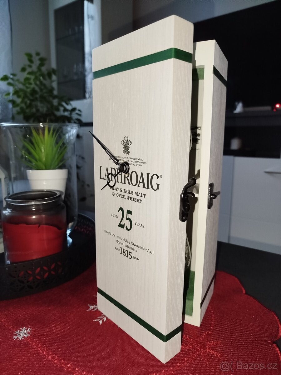 Laphroaig whisky hodiny - 2