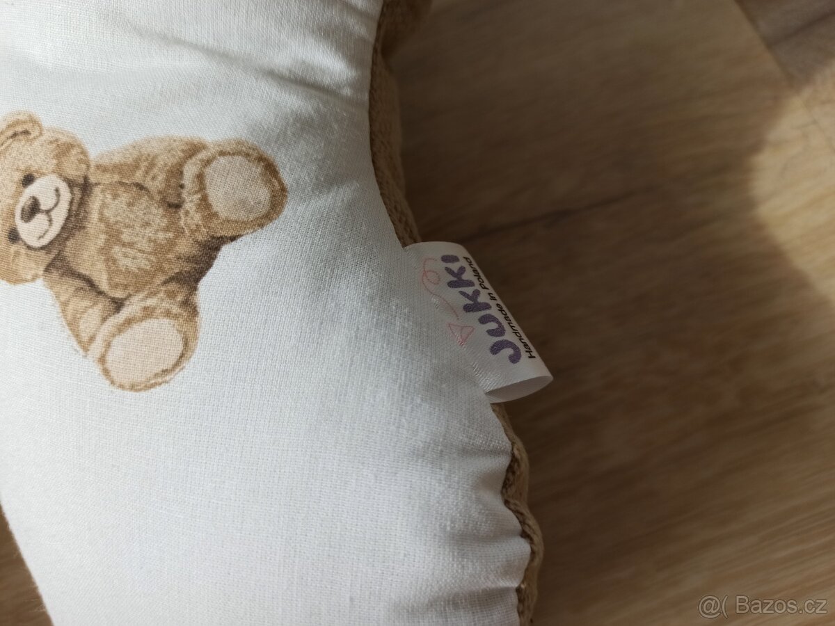 Kojící polštář + podhlavník - 2