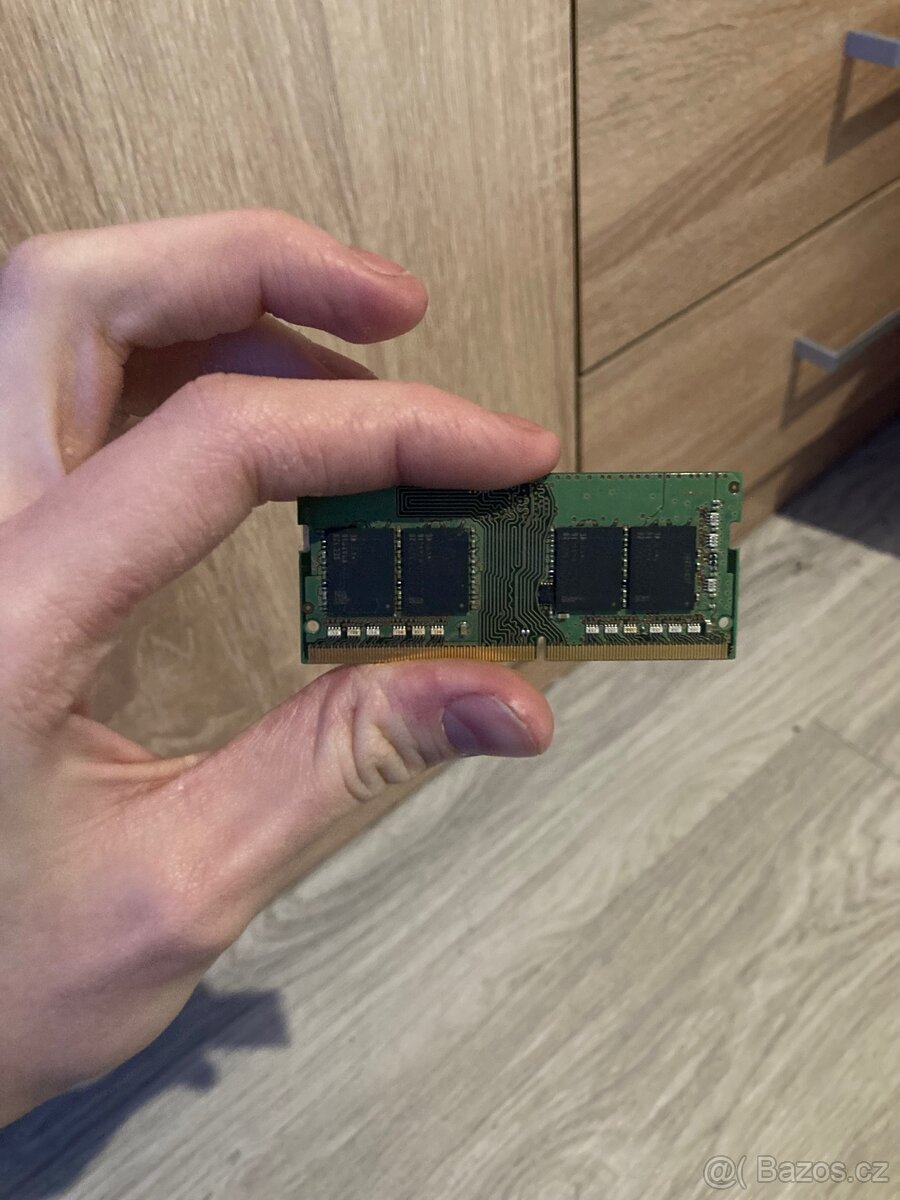 Ramka do notebooku 8gb Samsung - 2