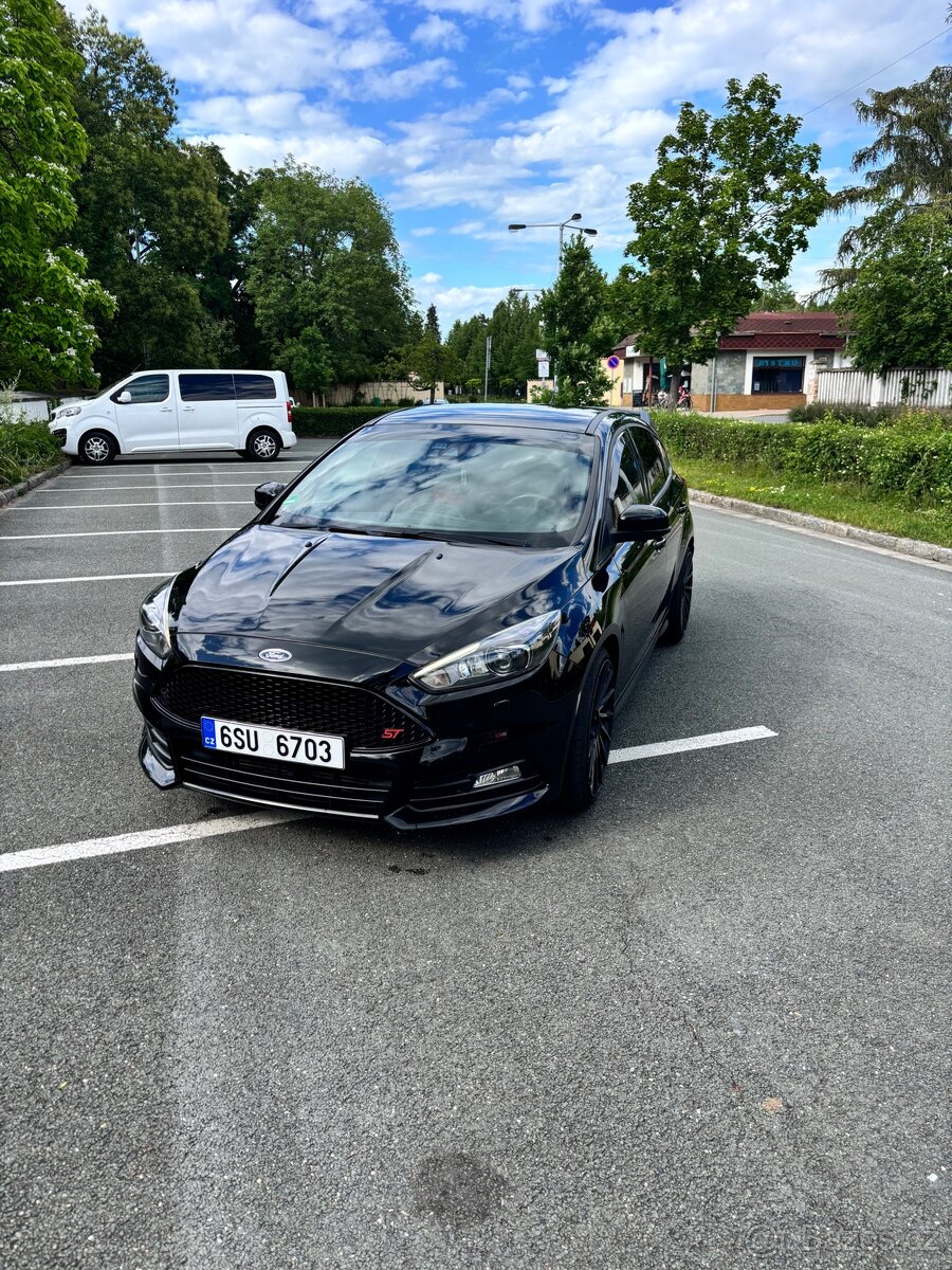 Ford focus st mk3 184 kw - 2