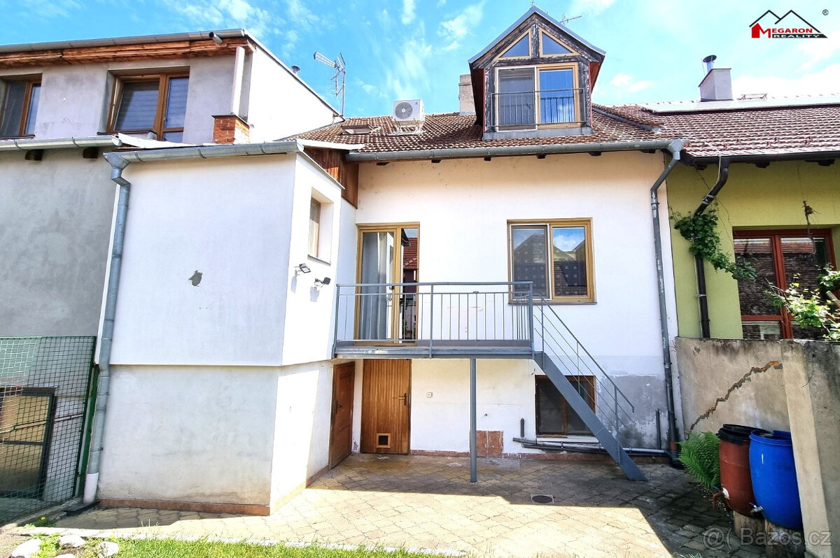 Rodinný dům 3+1, garáž, zahrada, pozemek 167 m² – pohled 2