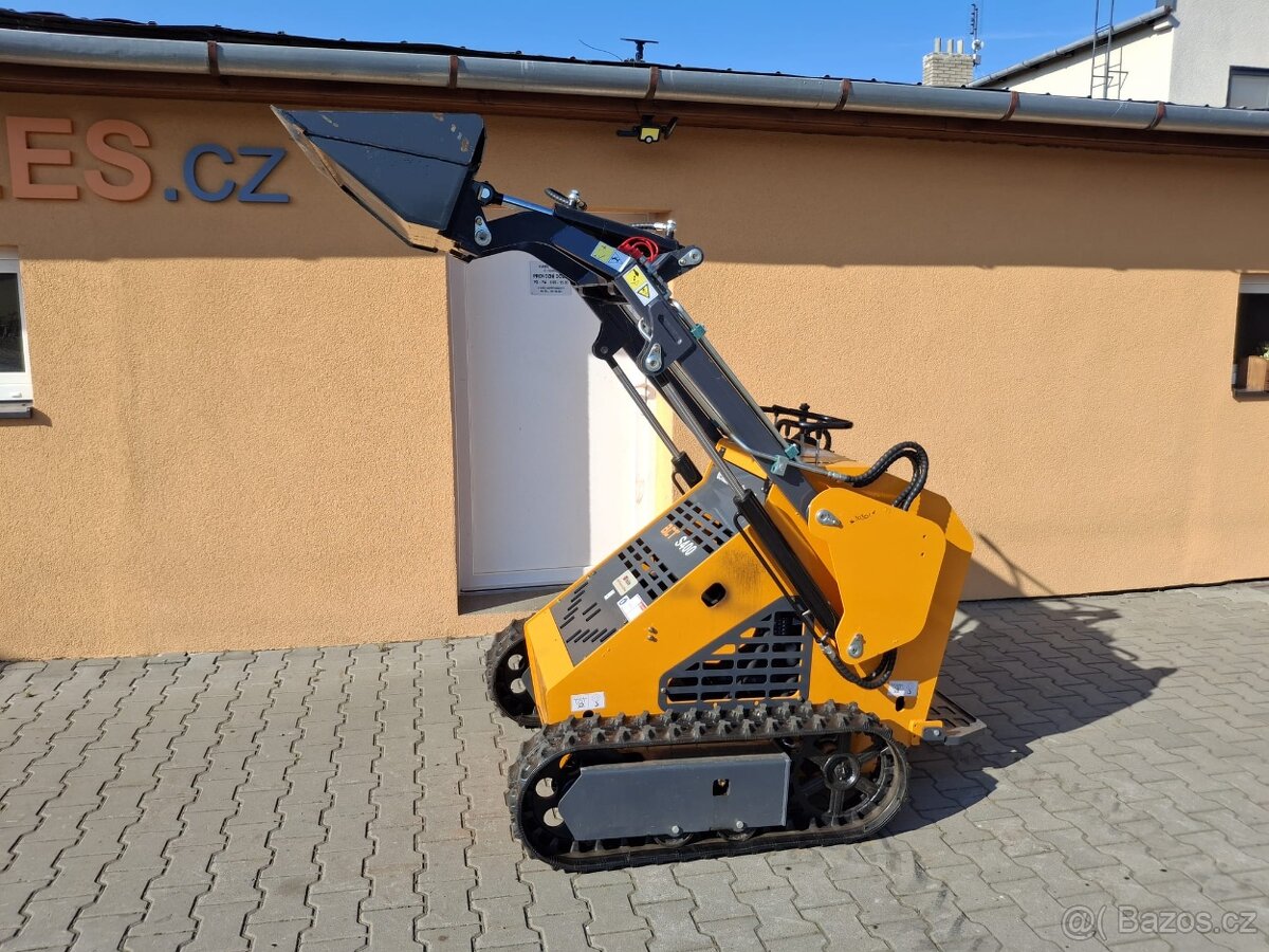 Mini pásový nakladač Skid Steer BCT 400 - 2