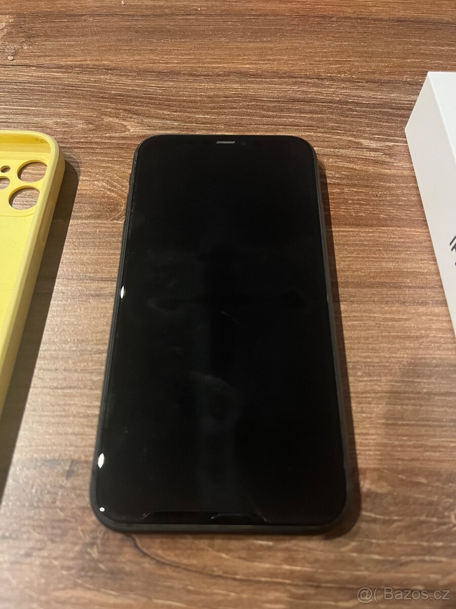 Prodám iPhone 11 Black, 128GB - 2