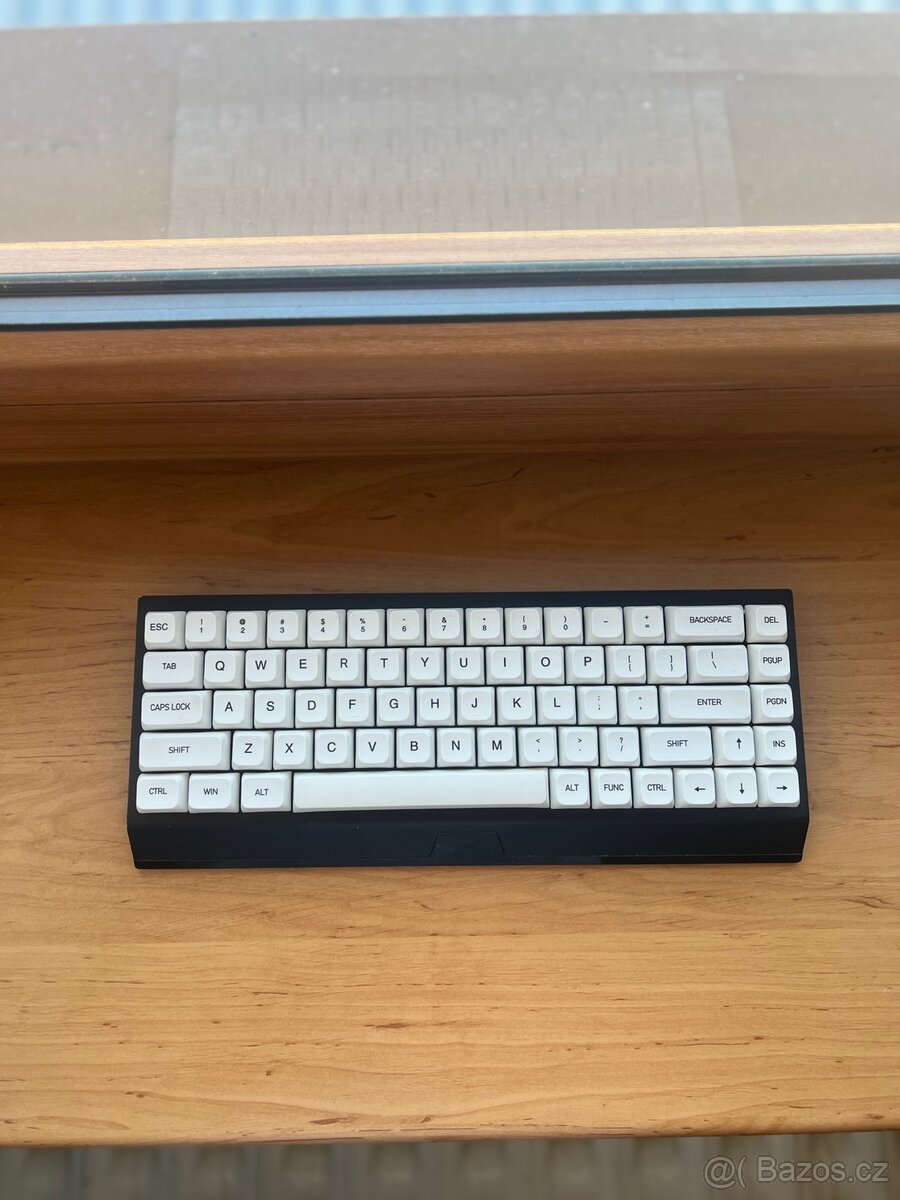 Razer BlackWidow V3 Mini HyperSpeed - 2