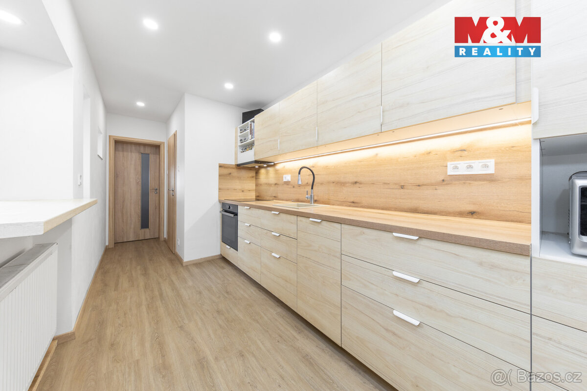 Prodej, RD 5+2, 248 m2, Karolíny Světlé, Brno - 2