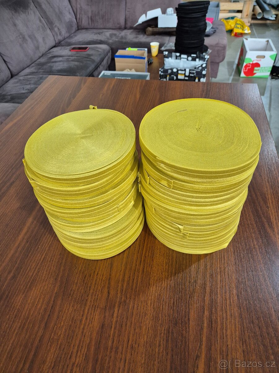 Šikmý proužek - zlatý, černý a bílý - lemovky - 2