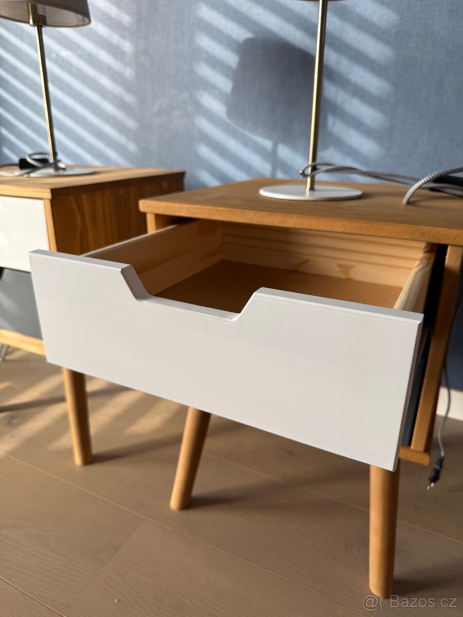 Noční stolky a lampy - 2