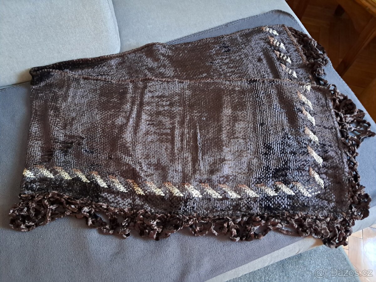 Starožitné žinilkové šály, šátky - 2