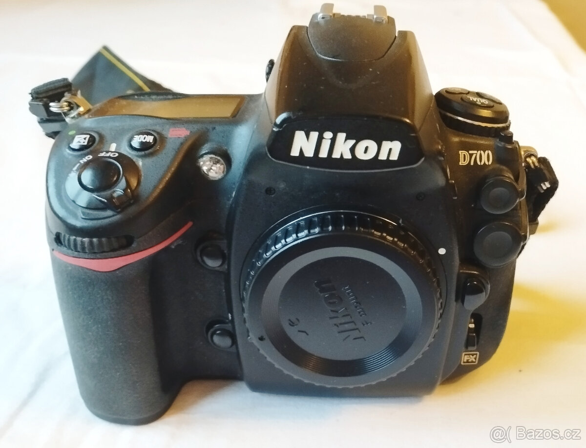 Nikon D700 - 2