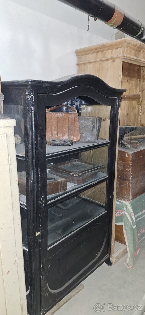 skleník, špajzka, komoda - 2