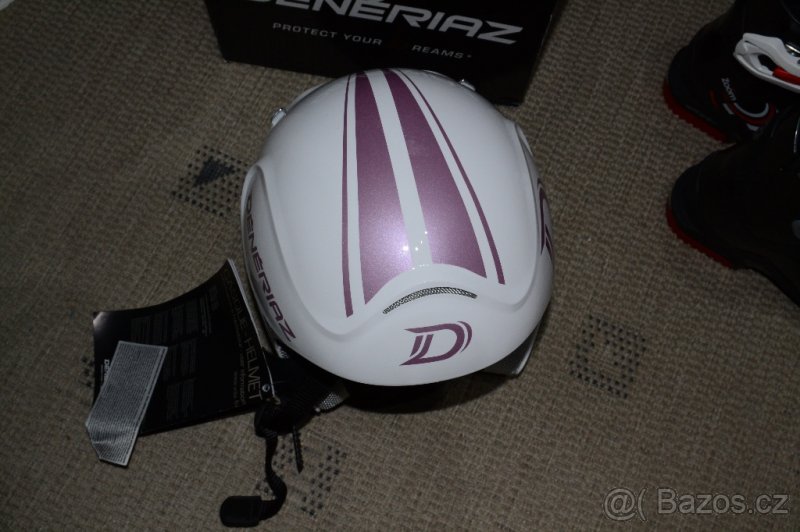 Krásná dětská helma DENERIAZ THUNDER č.54 - 2