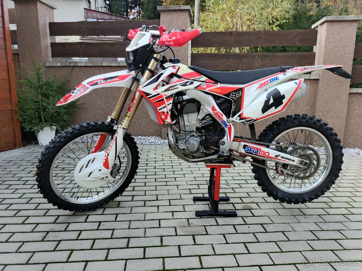 Prodám Hondu CRF 450 R 2016 - 2
