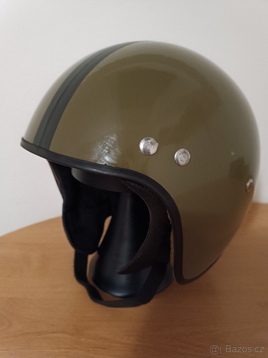 Stará vojenská moto přilba - 2