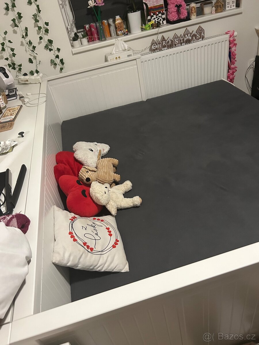Rozkládací postel IKEA s úložným prostorem na peřiny - 2