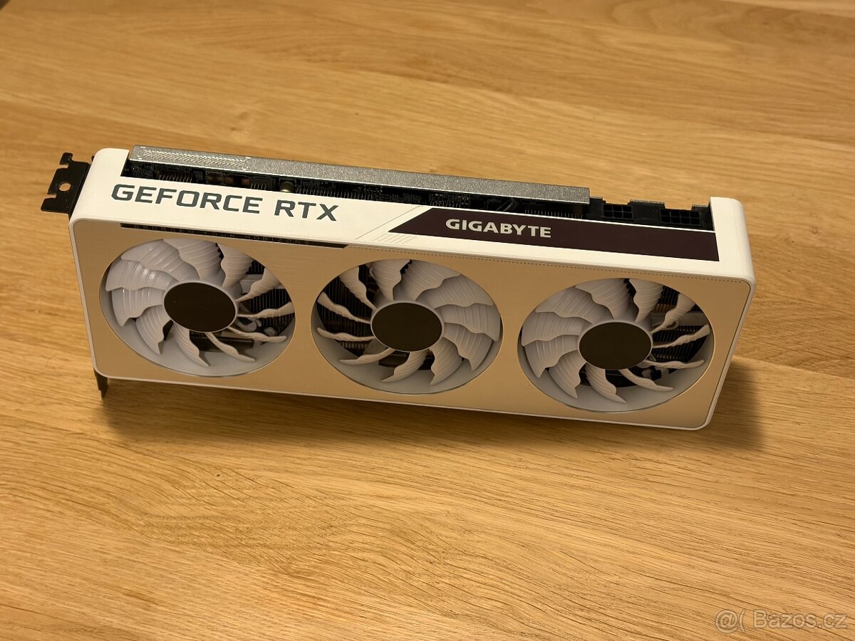 GIGABYTE GeForce RTX 3070 VISION OC 8GB - 2