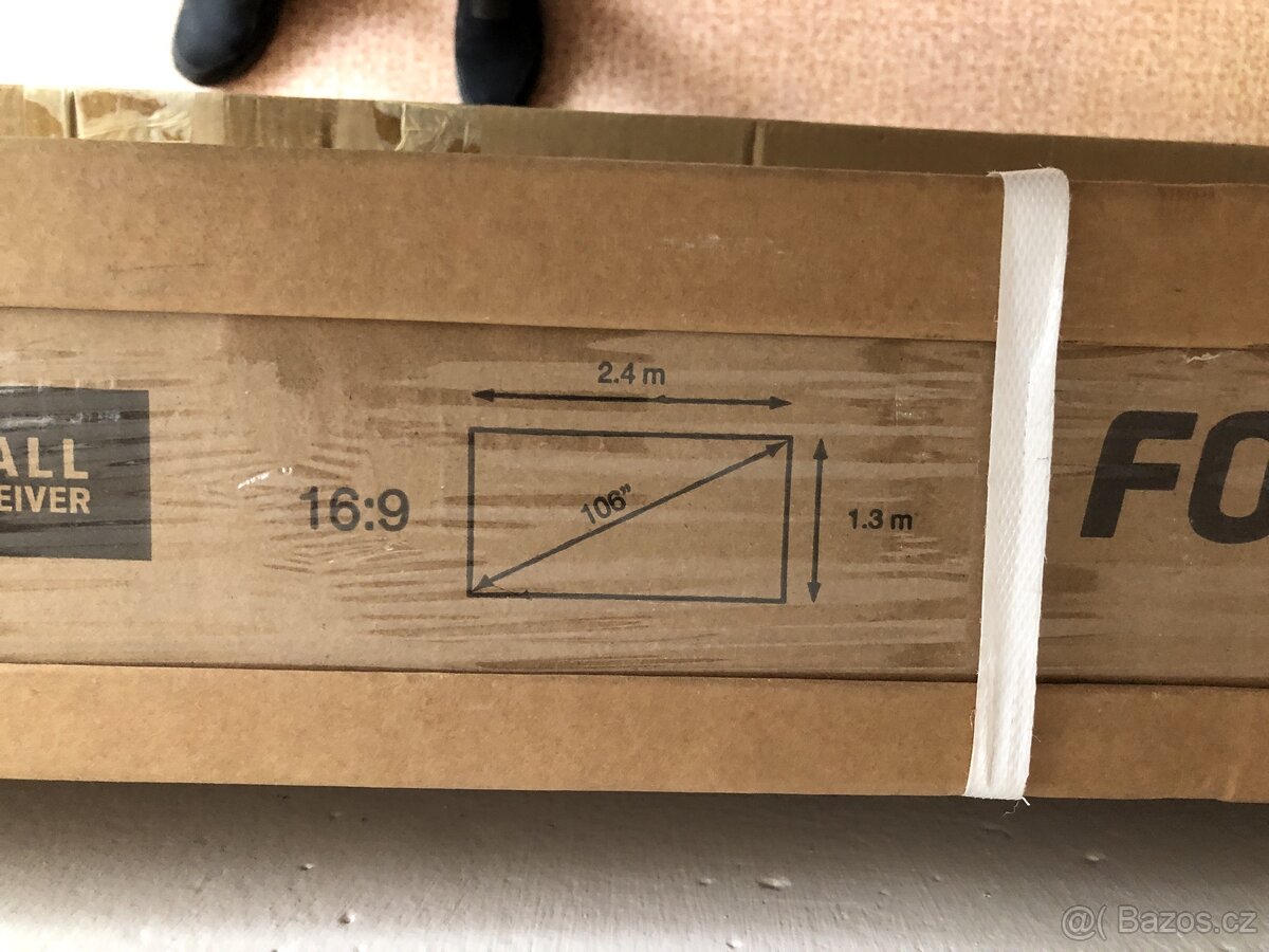 Projekční plátno motorické,rámové,vypínací - 2