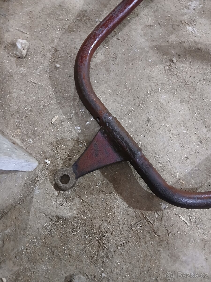 Dvoukolý historický vozík za motocykl - rám - 2