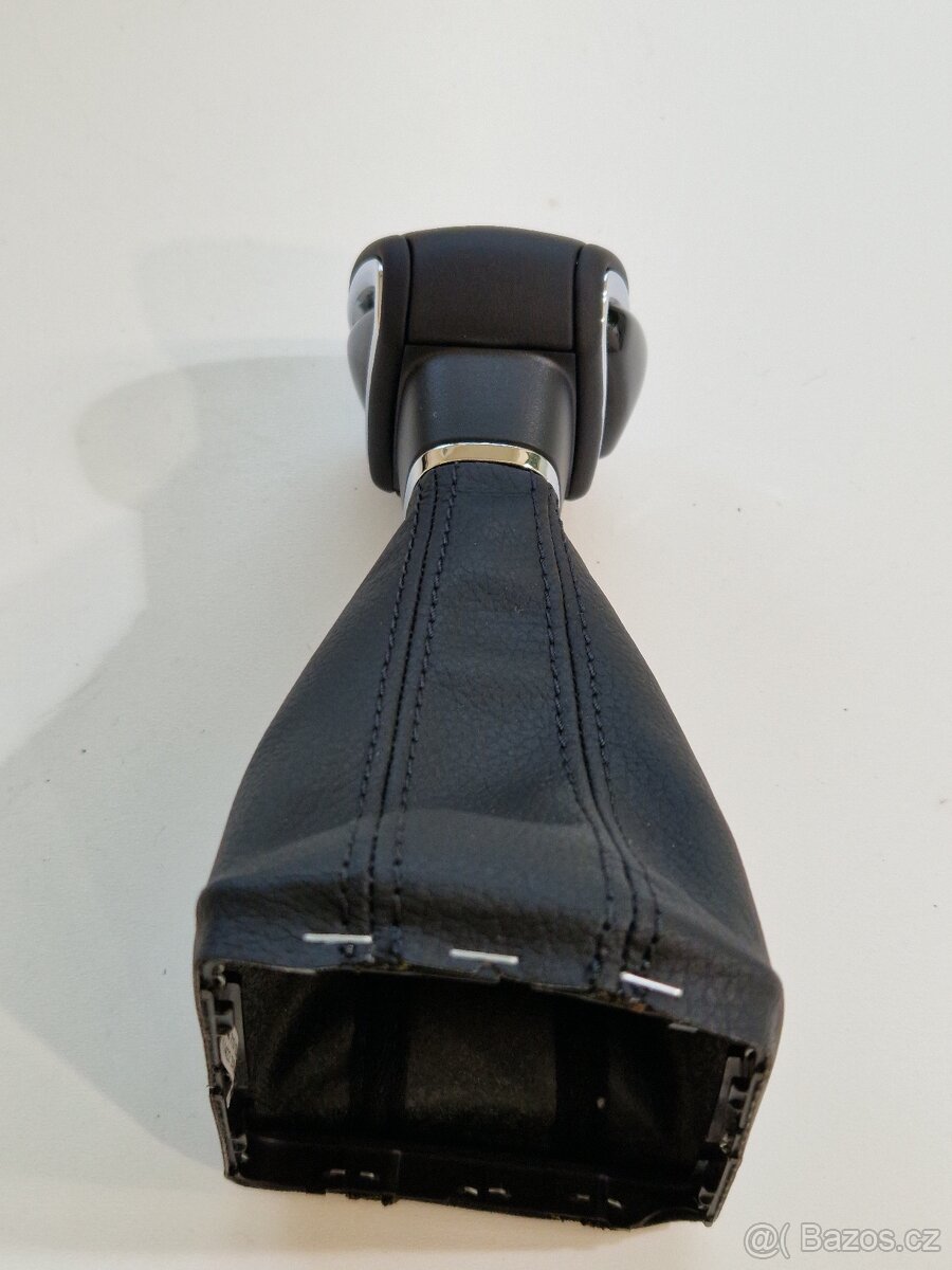 DSG 4×4 kožená řadicí páka černá - NOVÁ - 2