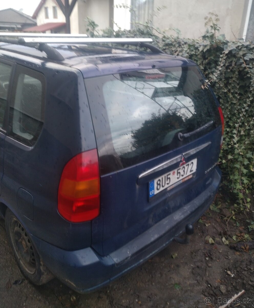 Mitsubishi Space Star - 2