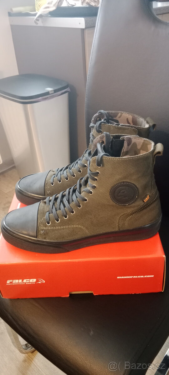 Boty FALCO 880 LENNOX VEL:46 - 2