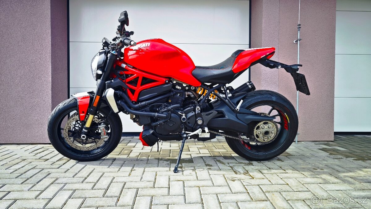 Ducati Monster 1200r - 2