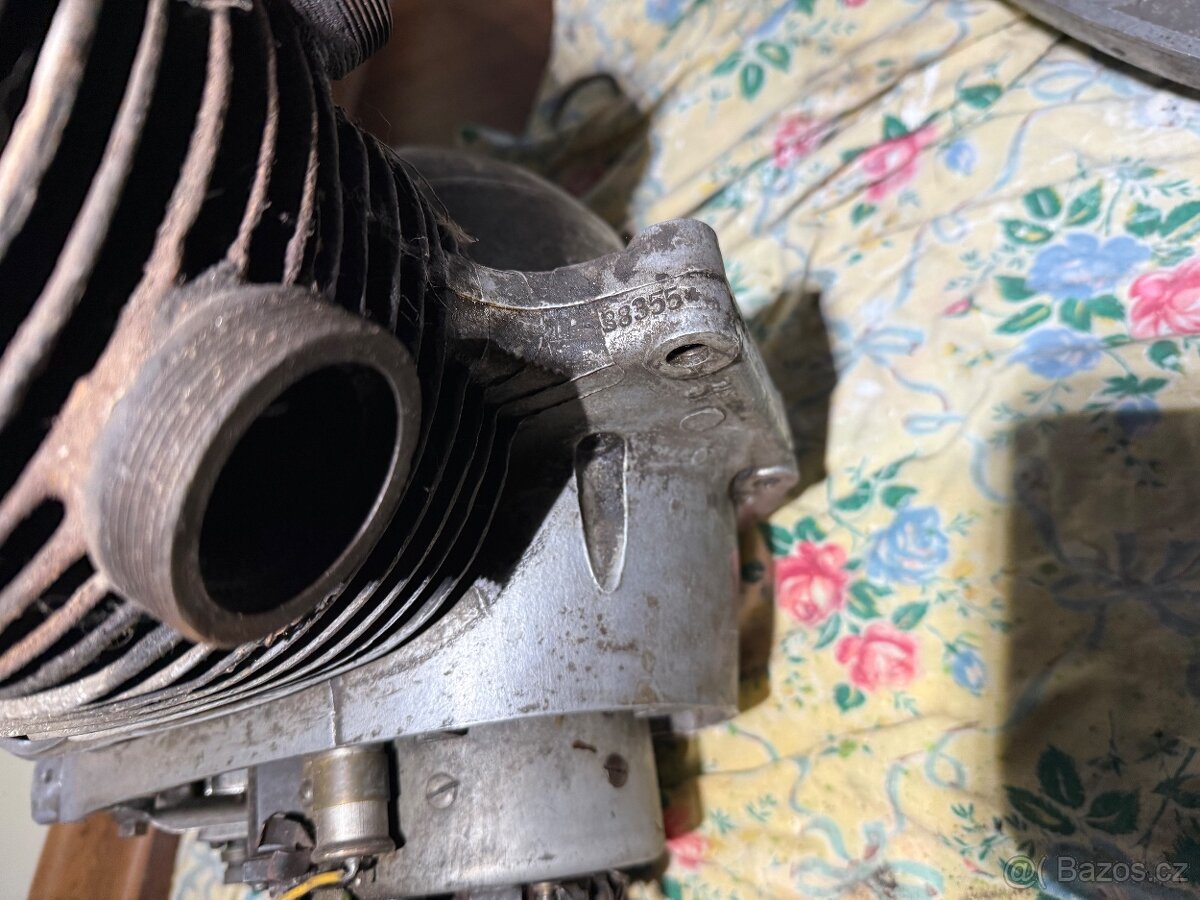 Motor jawa perak 250 - 2