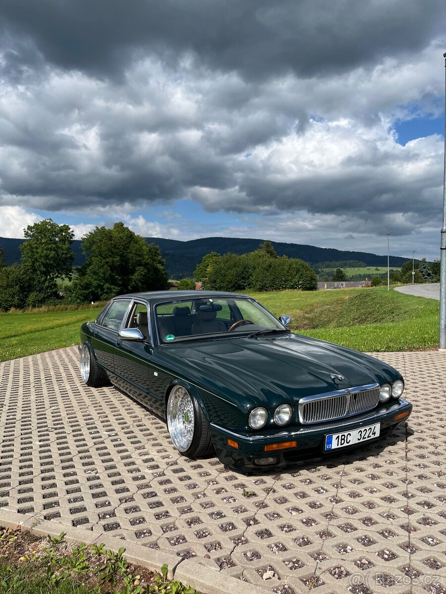 Jaguar xj x300 sovereign - 2