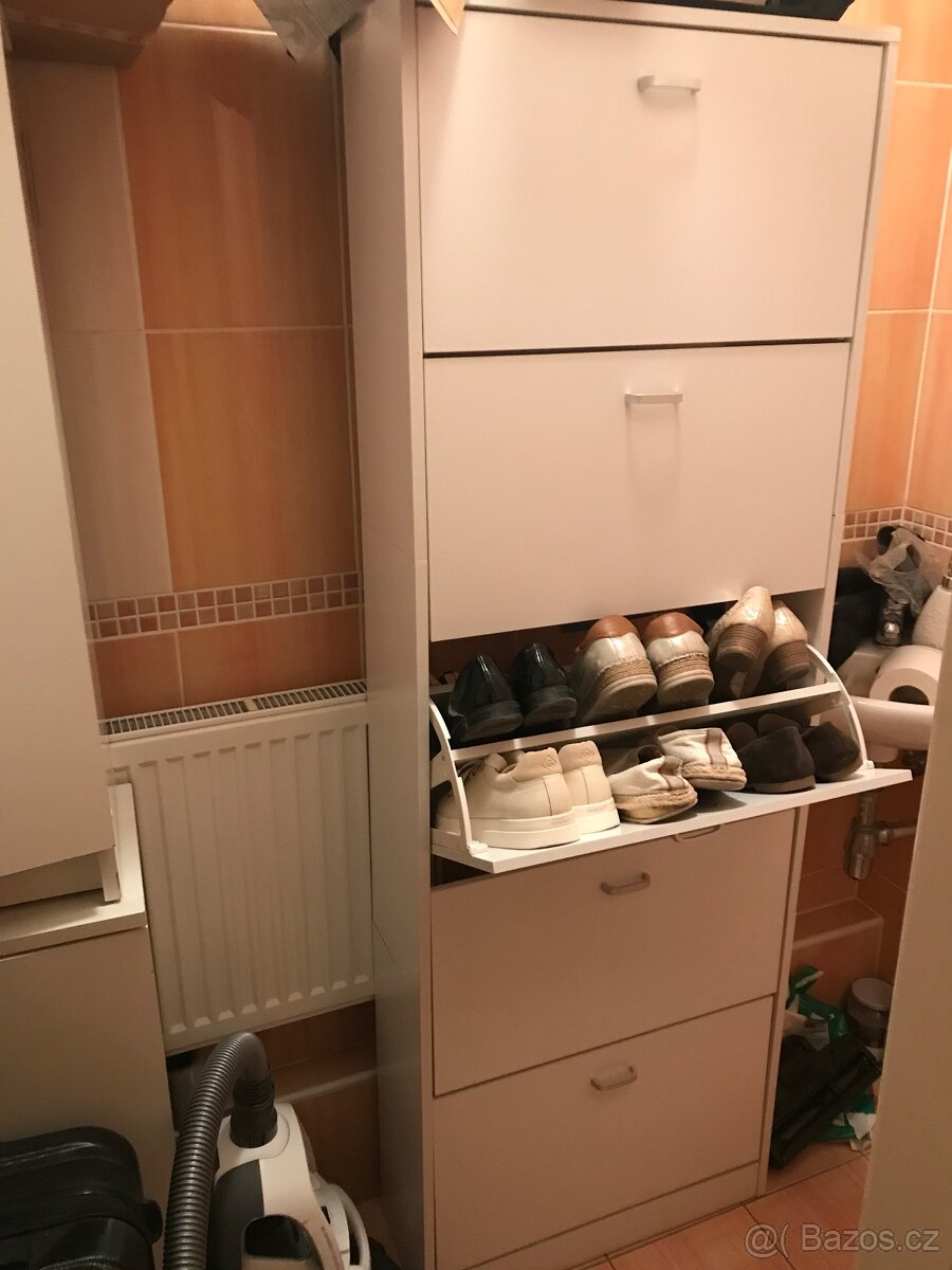 Botník na 30 párů bot bilá - 2