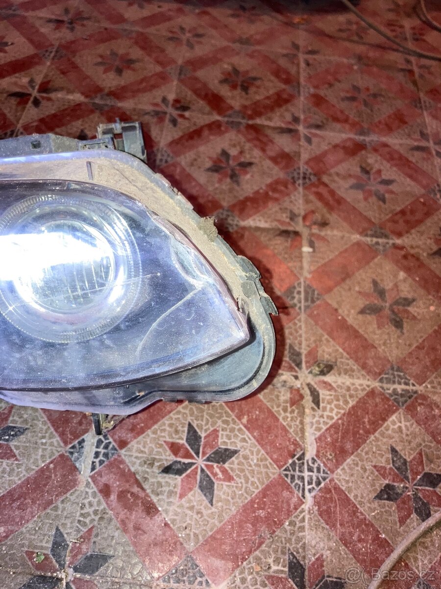 Bmw e92 xenon - spolujezdec - 2