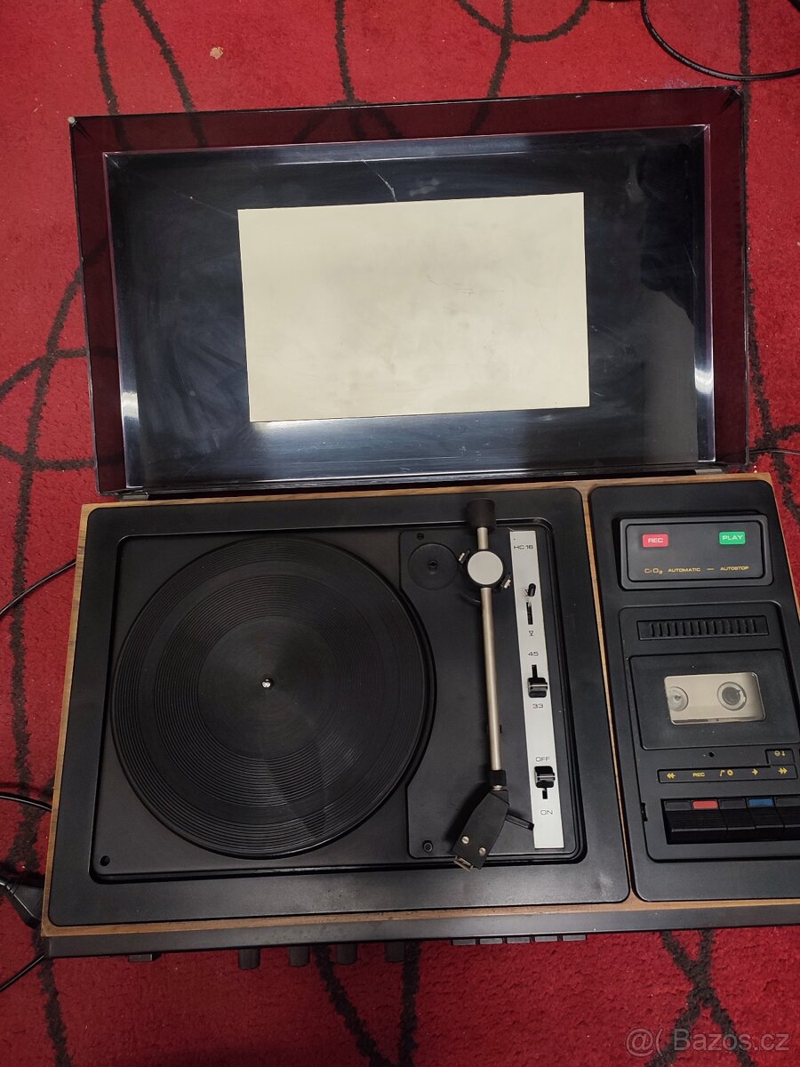 Gramofon TESLA NZK 160 - 2