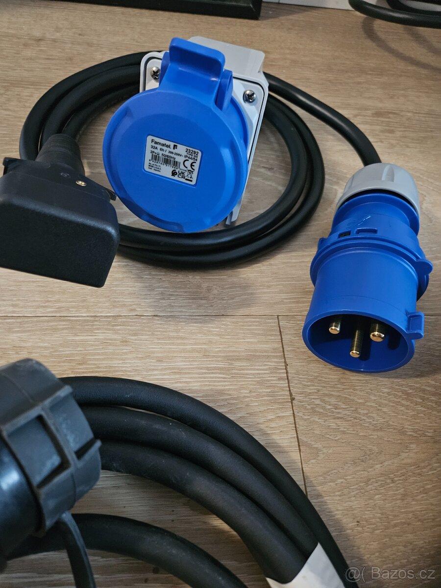 Nabíječka elektromobilů Škoda iV - 2