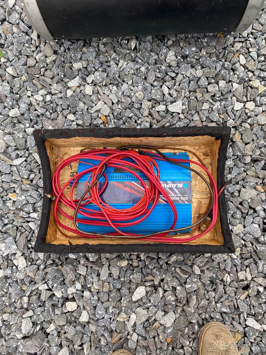 Subwoofer JBL - 2