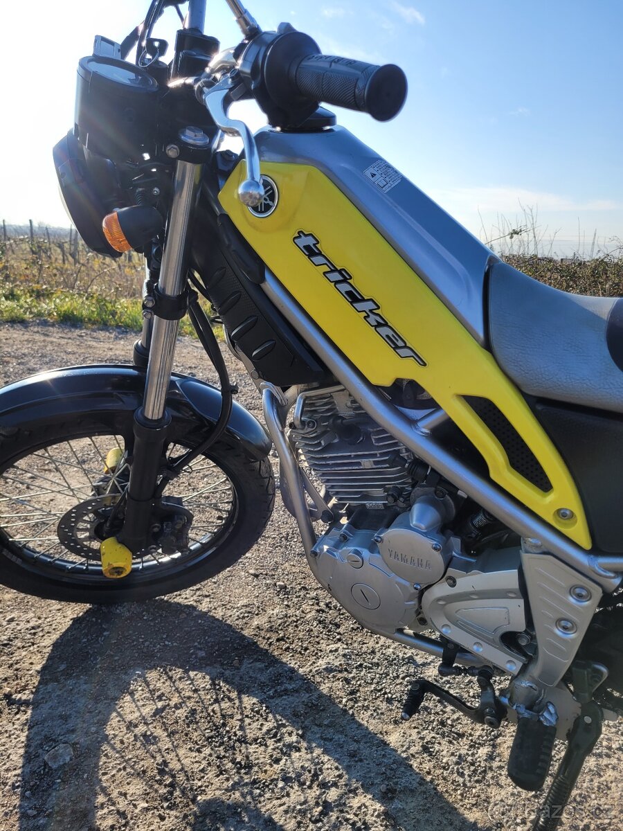 Yamaha XG 250 Tricker doklady - 2