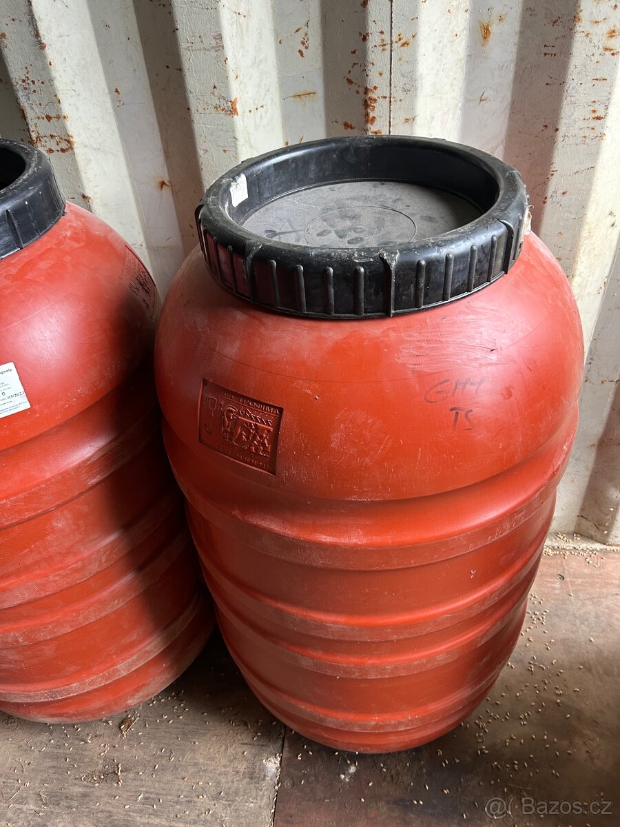 Potravinarske sudy 220l - 2