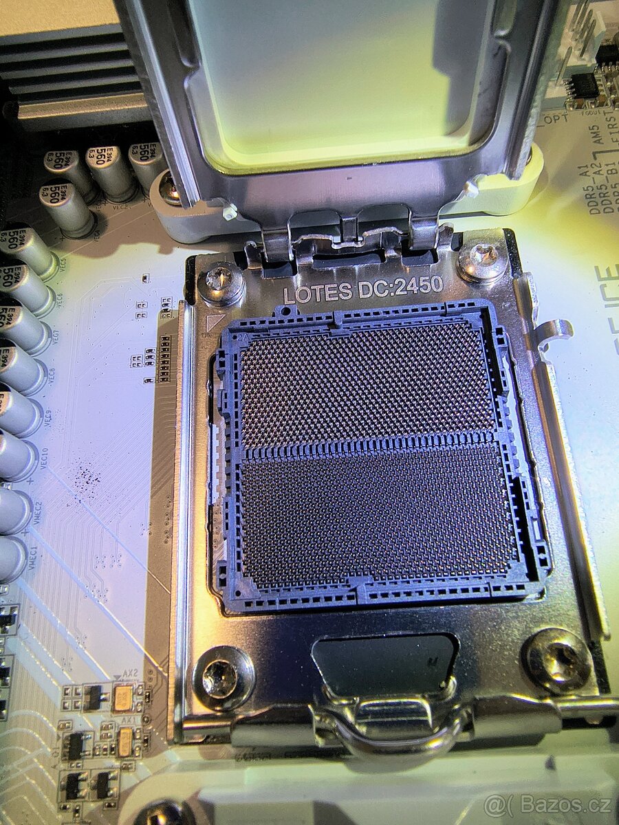 GIGABYTE B850M AORUS ELITE WIFI6E ICE, mATX, AM5 - 2