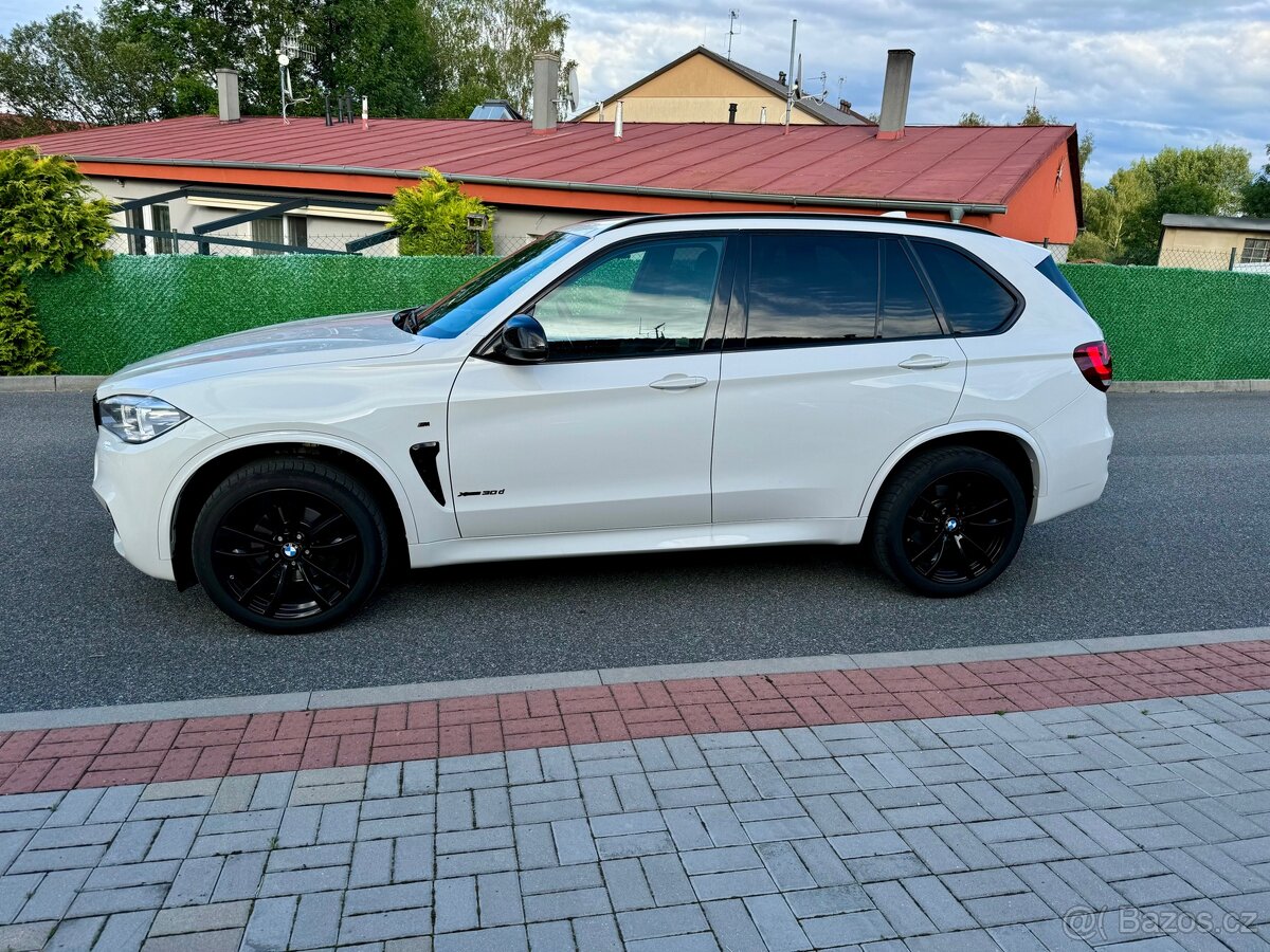 BMW, X5, M30d, F15, M paket, ČR, TOP stav, el.tažné 3,5t - 2