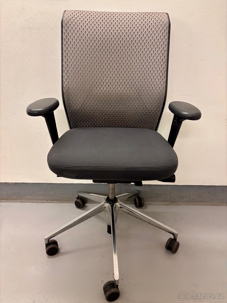Kancelářská židle Vitra ID Mesh - 2