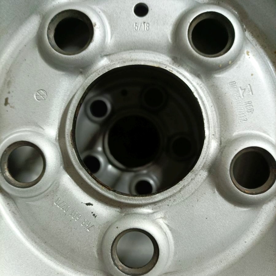 16 C" plechová kola – 5x120 – 6,5J x 16 C" ET52 - 2