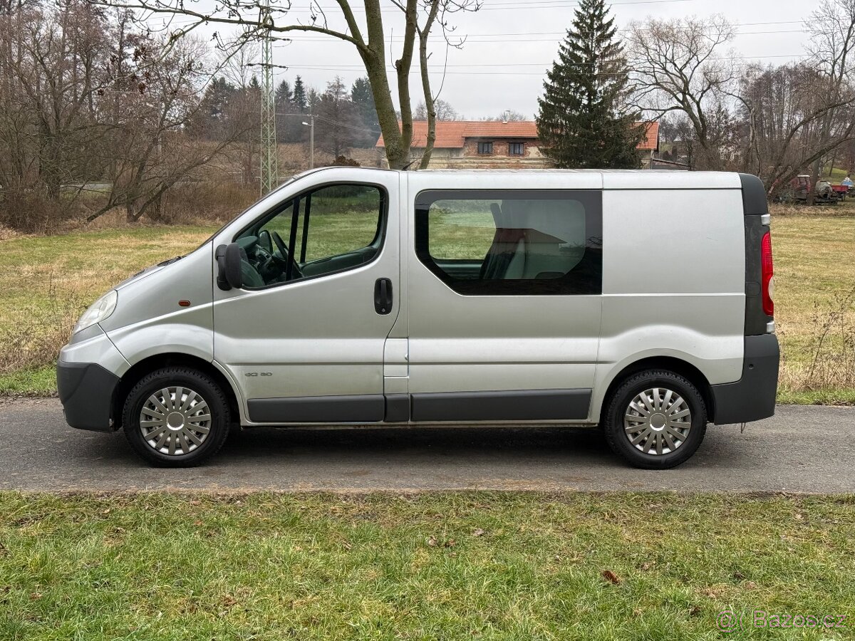 Renault Trafic 2.0 CDTi 84kw - 6 míst / tažné - 2