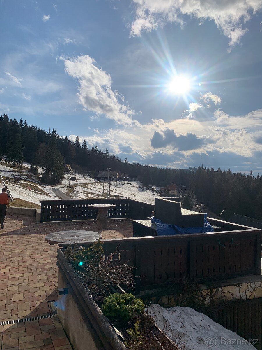 Prodám celoroční provoz -apartmán na horách - 2