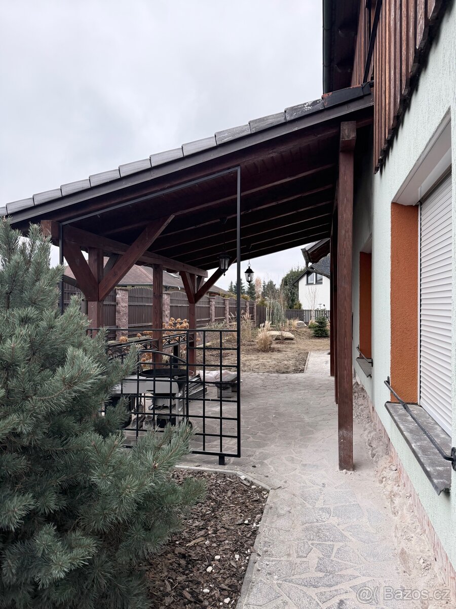 Terasa, přistřešek - 2
